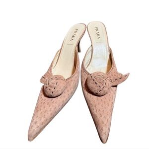 Prada eur 38 light brown suede pattenered mules  with rosette and pointy toe